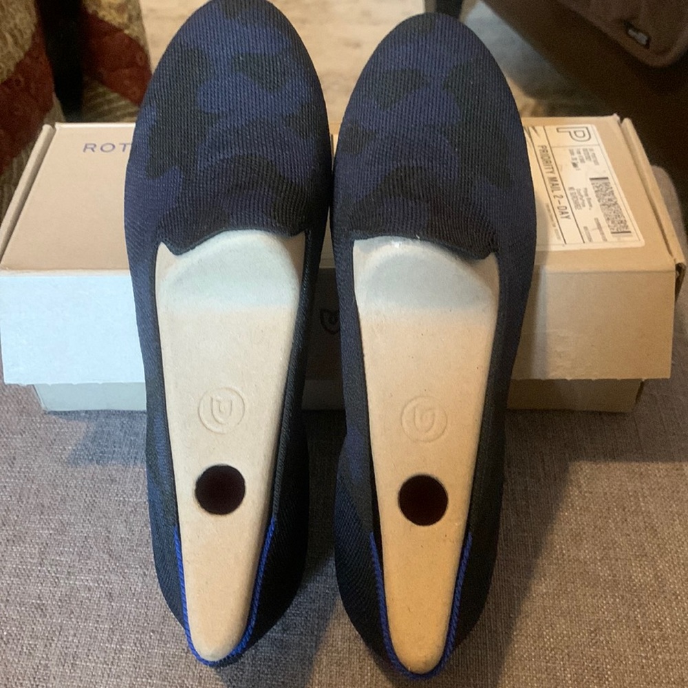 Rothy’s midnight camo loafer- size 9 - worn once
